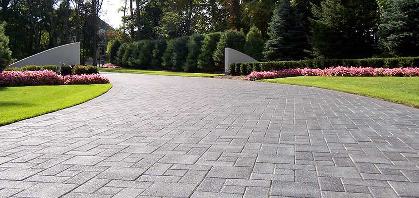 Why Interlocking Driveways Are Not A DIY Project